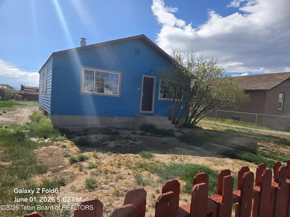 19 Taylor Ave, Big Piney, WY 83113