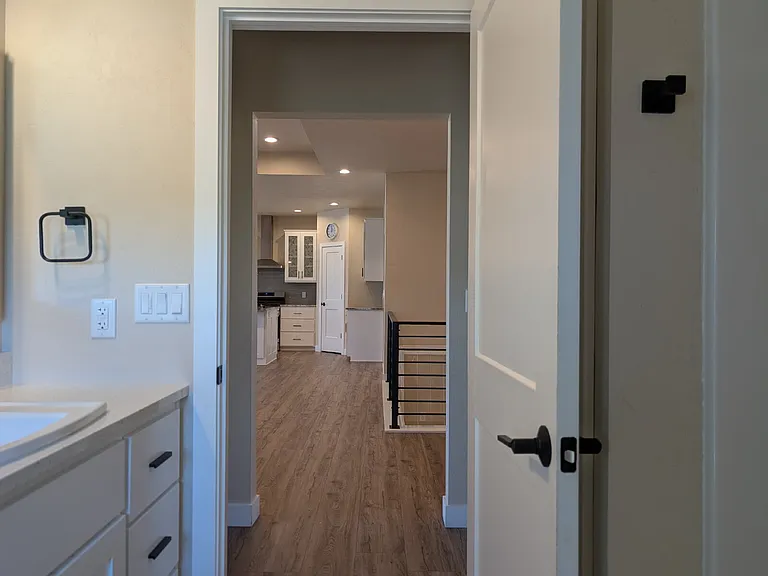 N8739 Connor Cir — Photo 44