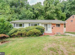 9742 Hedin Dr, Silver Spring, MD 20903