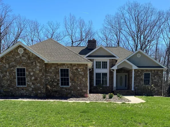 3814 Plantation Dr, Vale, NC 28168