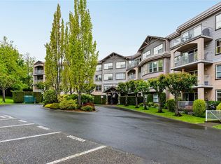 1240 Verdier Ave #101, Central Saanich, BC V8M2G9