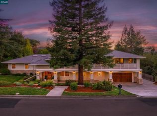 528 Tahos Rd, Orinda, CA 94563