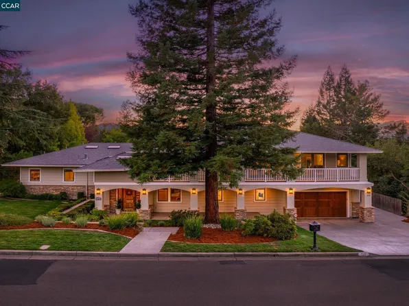 528 Tahos Rd, Orinda, CA 94563