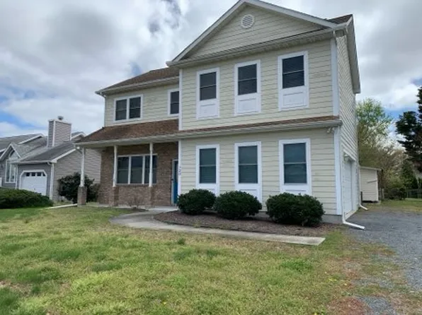 720 Hickman Dr, Ocean View, DE 19970