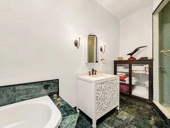 5th image of 548 W 148th St