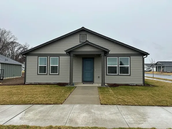 652 NE McCampbell St, Madras, OR 97741