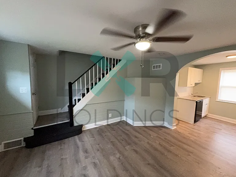 212 Margate Rd — Photo 1
