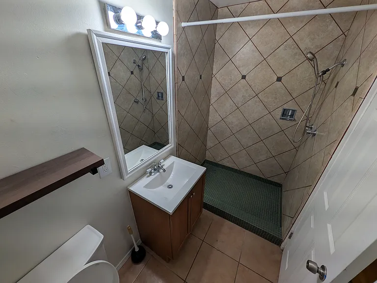 1015 Parsifal St NE — Photo 5
