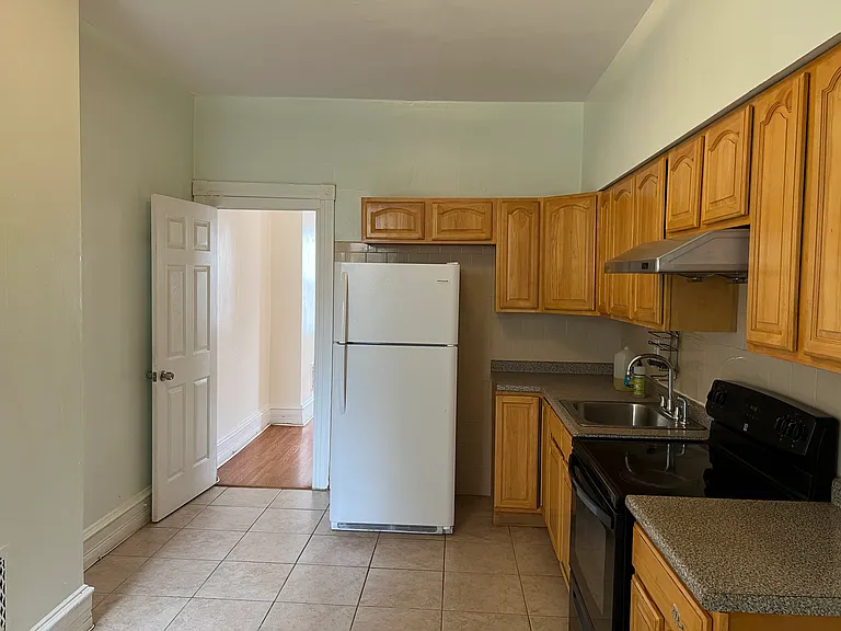 4126 Chester Ave #2F — Photo 8