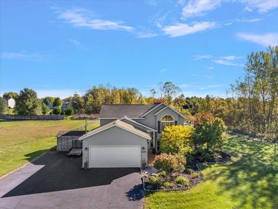 12270 White Creek Ave NE, Cedar Springs, MI, 49319