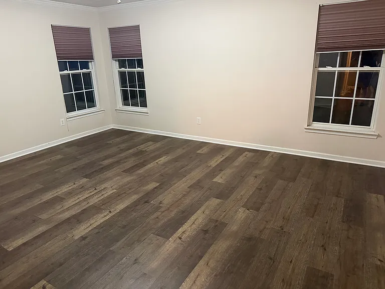 808 Waterloo Ct — Photo 11