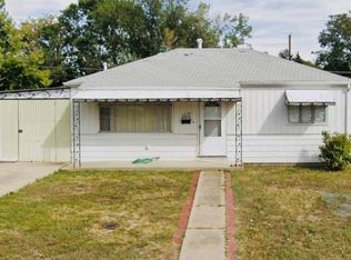 1220 S Winona Ct, Denver, CO 80219