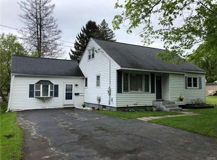 4 Slusser Ave, New Hartford, NY 13413