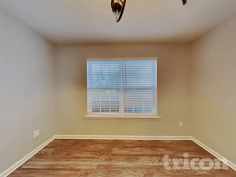 2120 Clear Brooke Dr — Photo 4