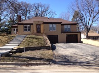 1215 Cedar Ave, Albert Lea, MN 56007