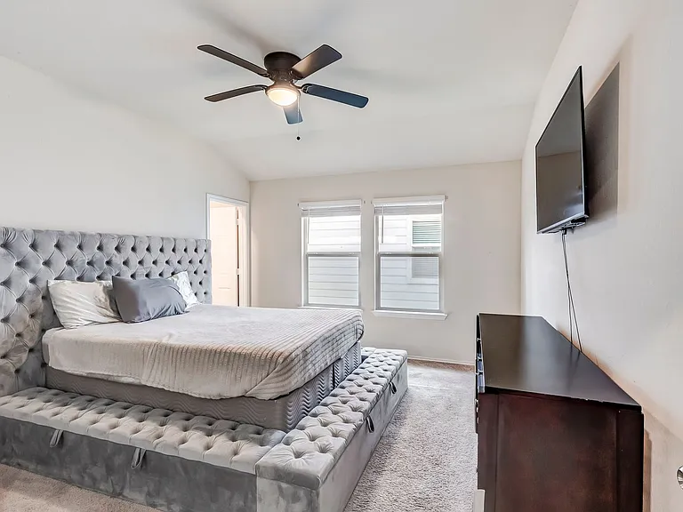 6107 Sally Ride Ln — Photo 18