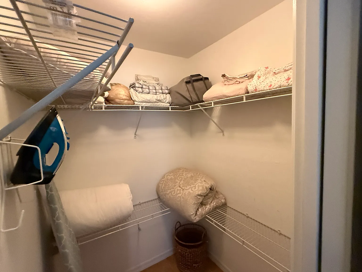 3 bed, 1216 sqft, $2,800 — Photo 3