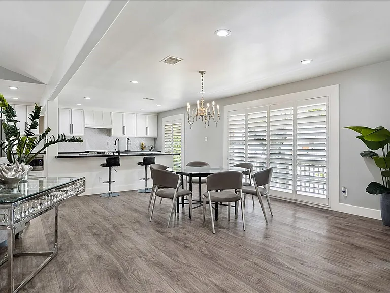 4715 Braesvalley Dr — Photo 9