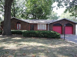 7 Beatrice Ct, East Alton, IL