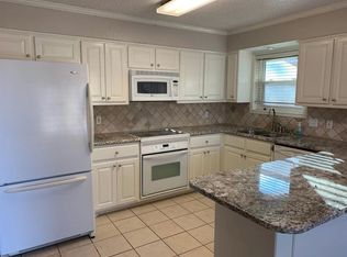 8305 Elgin Ave, Lubbock, TX 79423