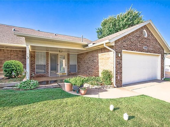 2nd image of 2437 Glenrock