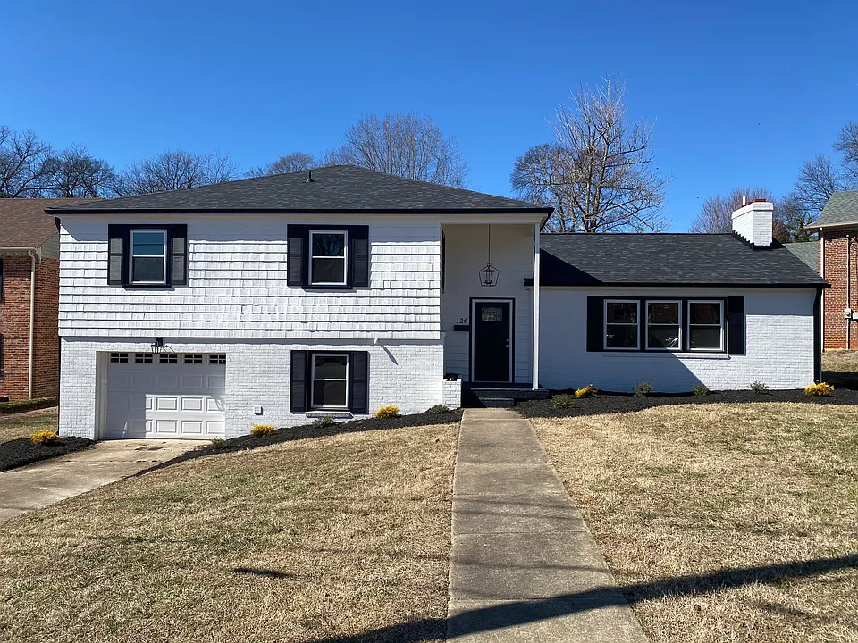 126 Westhampton Ave