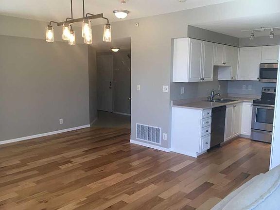 5th image of 683 E 10th St SW #703