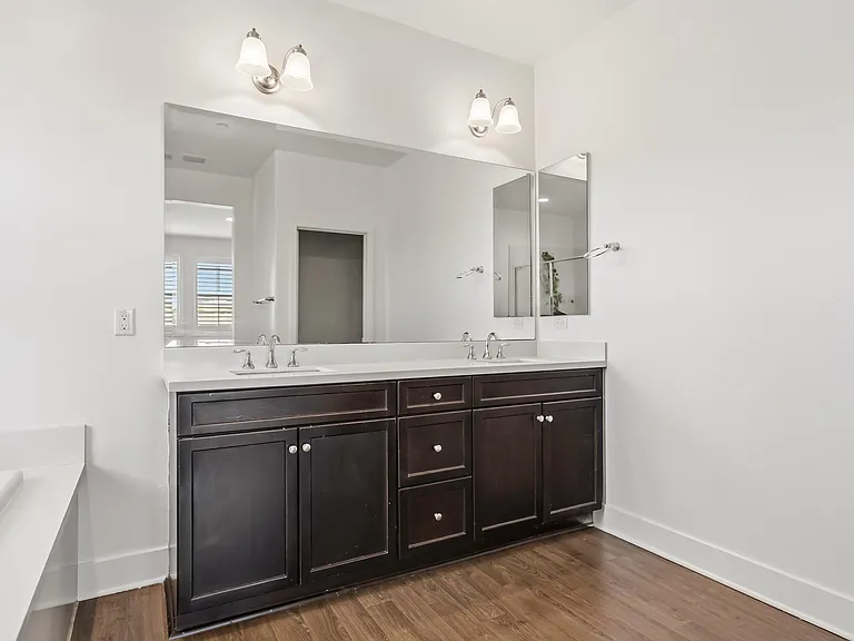 5219 Azul Dr — Photo 10
