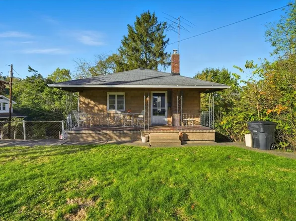 303 Sheppard Ave N, Charleroi, PA 15022