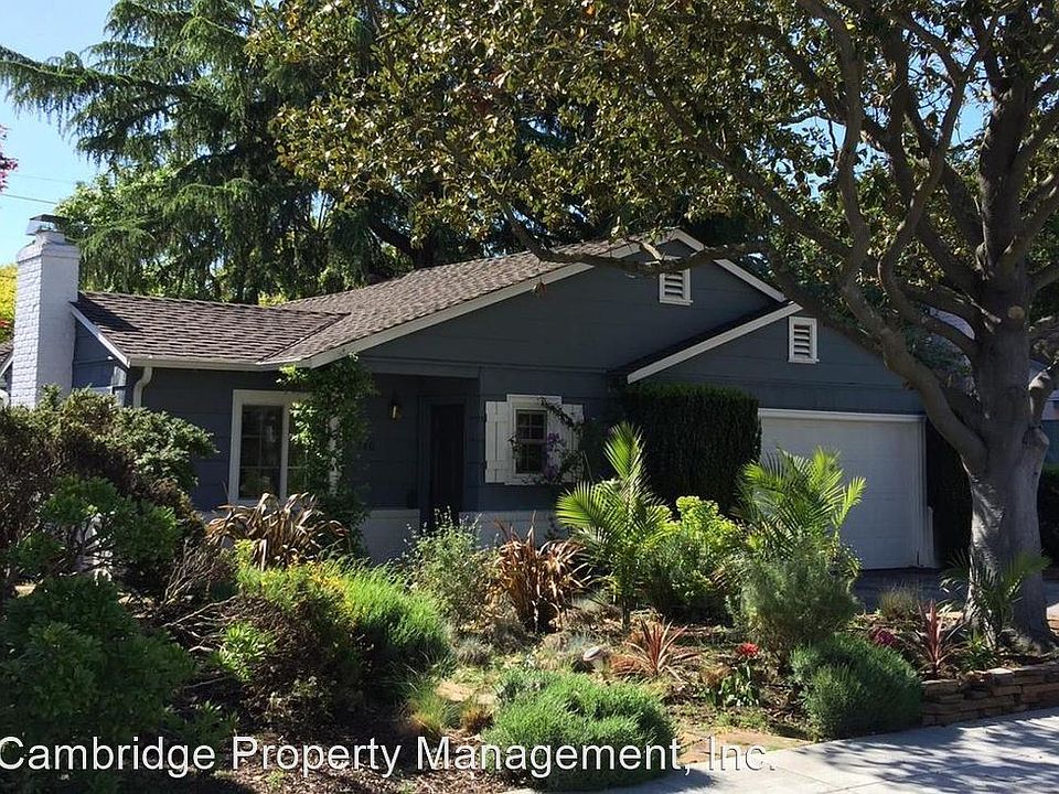 1st image of 740 Coastland Dr