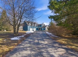 15 Hillside Dr, Clarington, ON L0B1J0