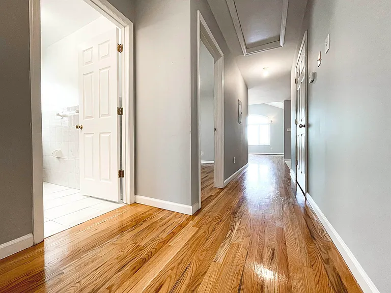 59 Arlington Ave #2 — Photo 11