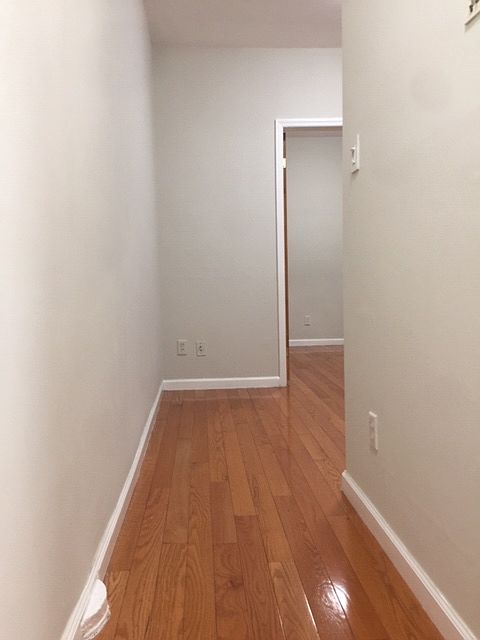 1st image of 210 Thompson St APT 3EN