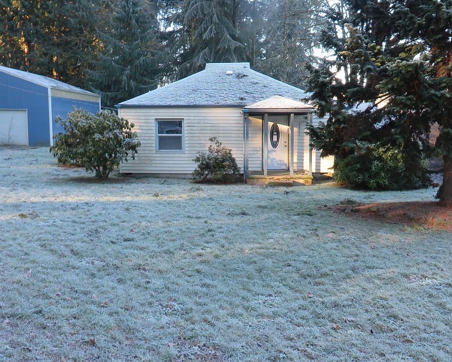 1st image of 2511 Birdie St NE