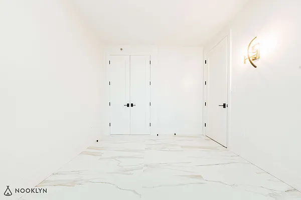 Rented by Nooklyn NYC LLC | media 12