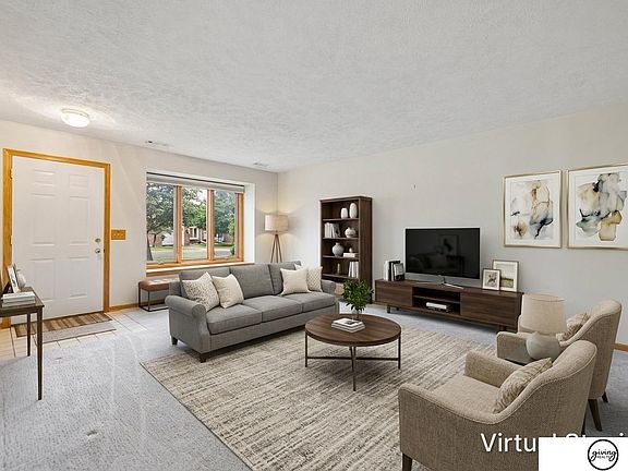 4th image of 2512 Hollyhock Cir #4