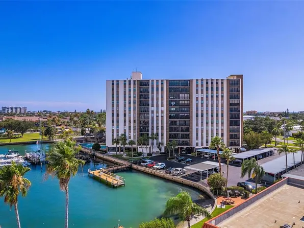 10355 Paradise Blvd APT 812, Treasure Island, FL 33706