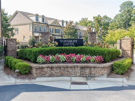 2nd image of 3343 Turngate Ct