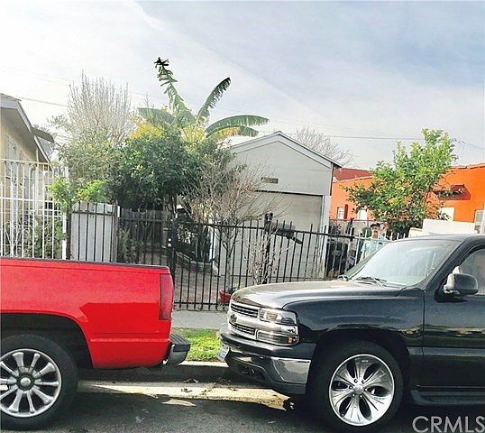 1st image of 6909 S Van Ness Ave