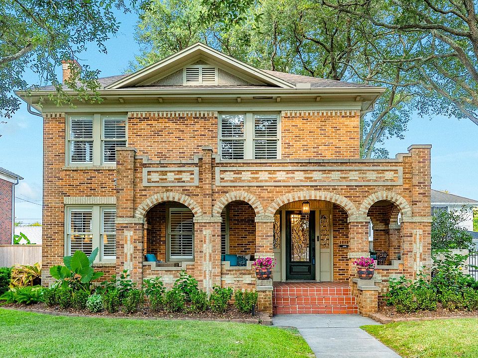 1st image of 20 Cedar Lawn Dr S