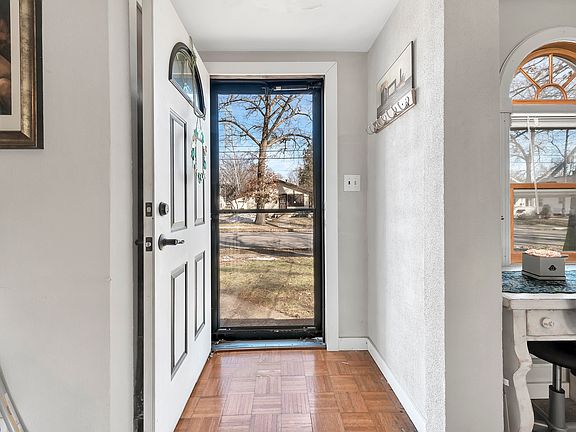 5th image of 4921 Walton Ave SW