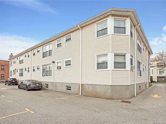 5th image of 15 Quinby Ave APT 2E