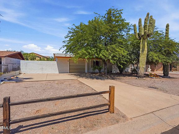 2nd image of 844 E DESERT Avenue