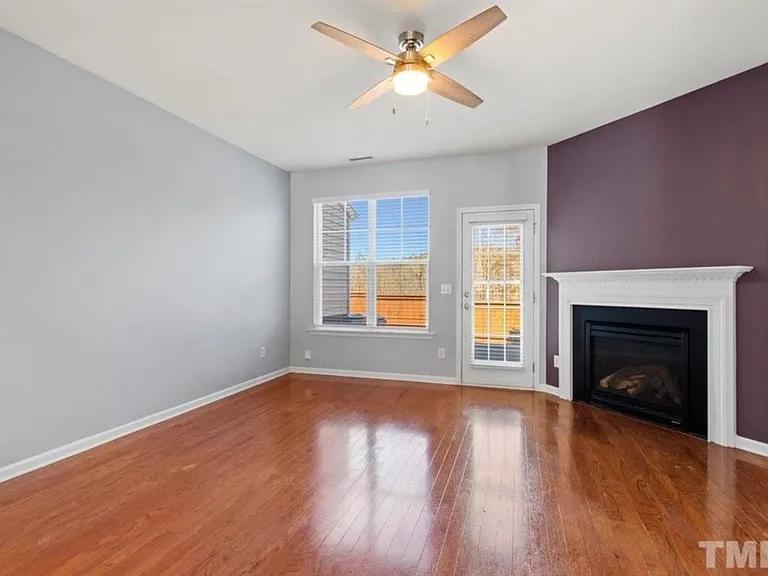 2960 Casona Way — Photo 11