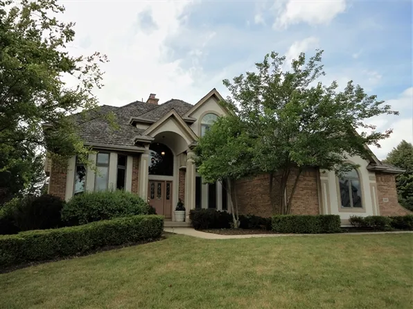 25002 W Nicklaus Way, Antioch, IL 60002
