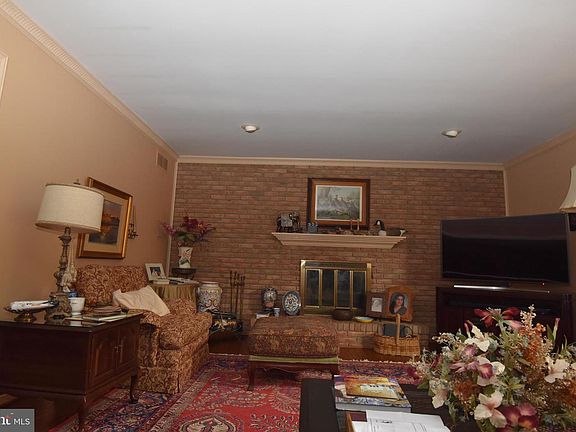 2nd image of 11202 Old Carriage Rd