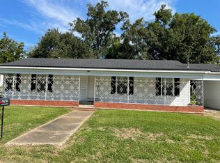 284 E Roddam St, Sulphur, LA 70663