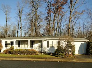 12 Stony Run Vlg, Denver, PA 17517
