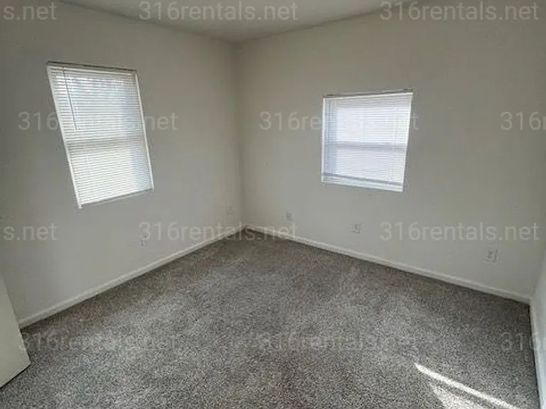 1607 N Minneapolis St — Photo 4