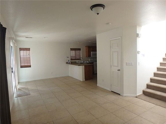 4th image of 6743 Scarlet Star Ave